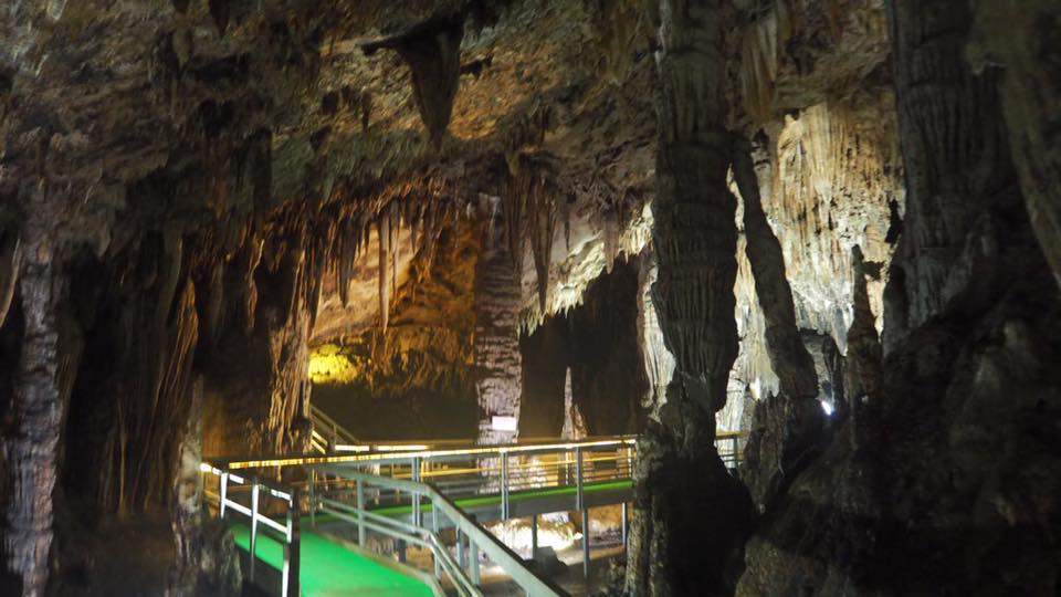 lung khuy cave