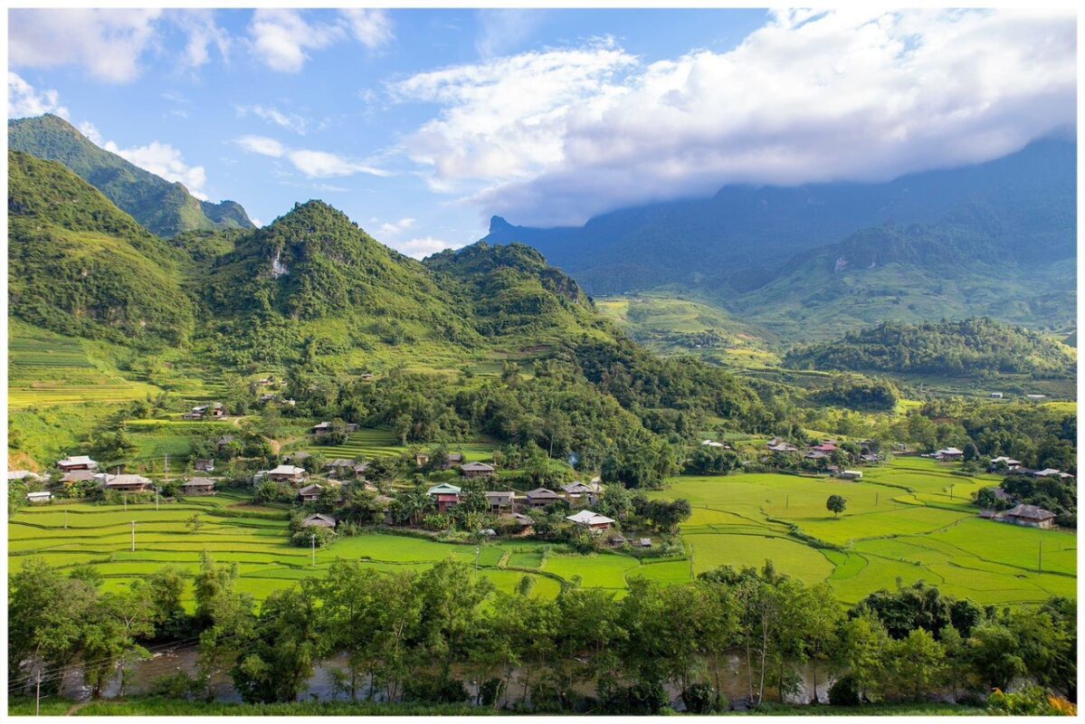 The route from Duong Thuong to Du Gia village